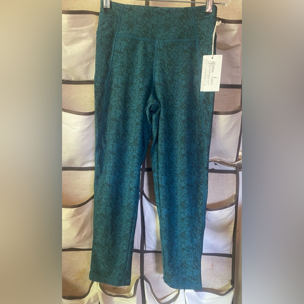 New Grace and Lace yoga leggings size xs teal
